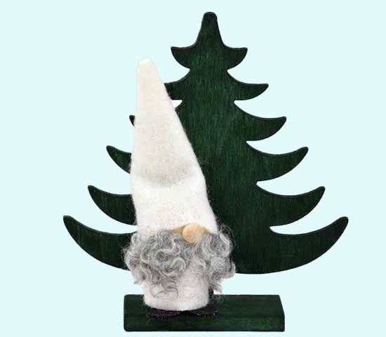 Tree w/Tomte w/tall white hat