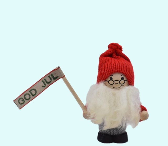 Tomte w/ God Jul flag