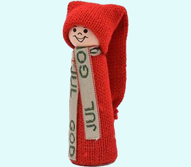 Tomte boy w/God Jul scarf