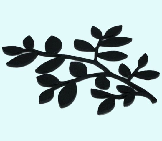 Trivet, black leaves