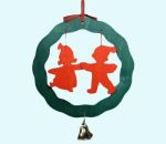 Wreath w/ Tomte girl & boy, bells