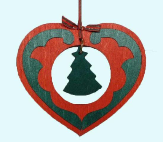 Heart w/ décor & tree, red / green