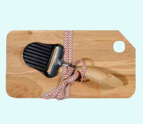 Cheese board w/ cheese slicer