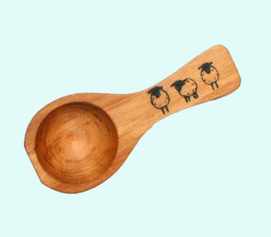 Coffee scoop, 3 sheep