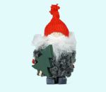 Tomte kid w/ tree