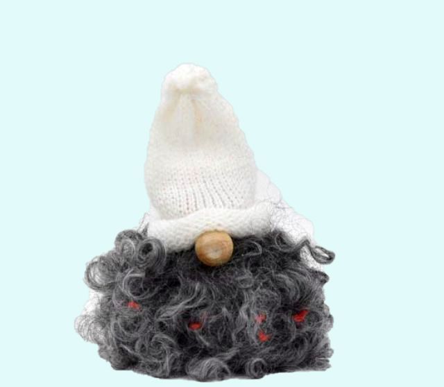 Tomte w/ grey fur & white hat