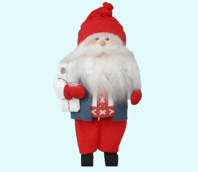 Tomte w/ grey vest & package L