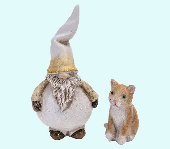 Tomte Dante w/ cat, white, 2 3/4"