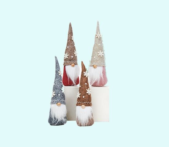 Tomte w/snowflake on tall hat 10", asst