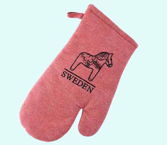 Oven mitt, Dalahorse Sweden, red