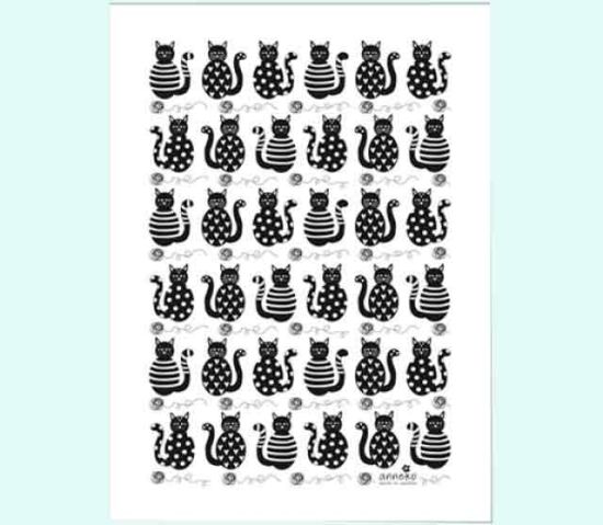 Towel 19" x 28", cats