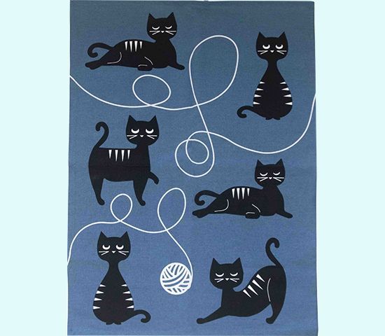 Towel 20 x 28, cat family