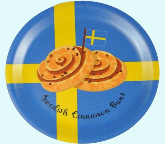 Coaster, Swedish flags w/cinnamon bun