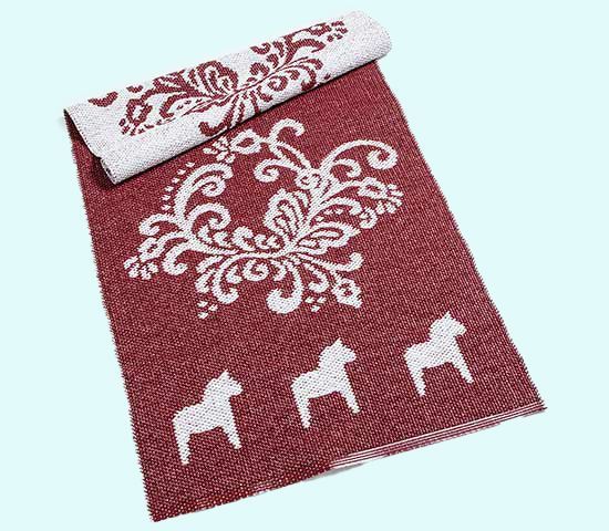 Plastic rug 28" x 60", Dala & kurbits, red