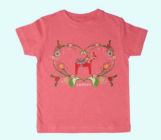 T-shirt, pink w/ Dalahorse in kurbits heart,  3 yrs